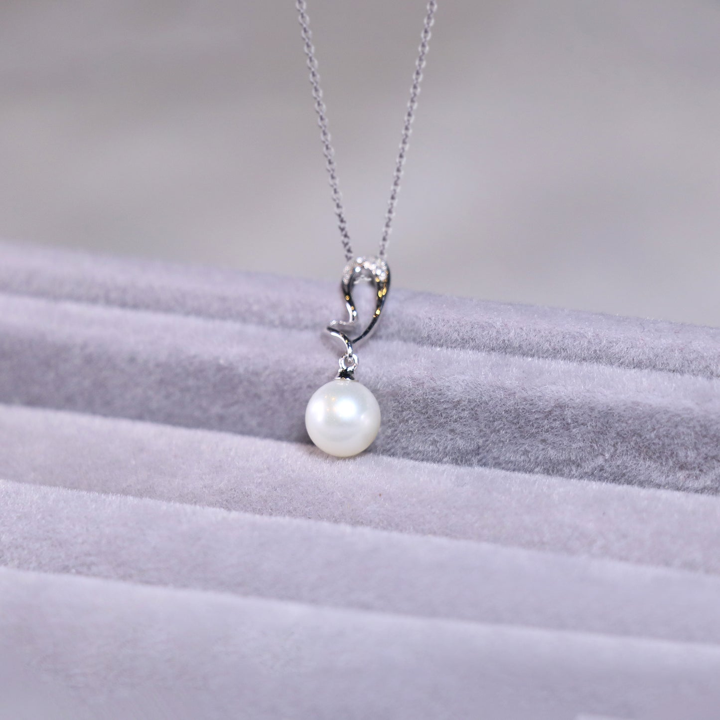 Pearl Dangle Drop Heart Diamond Pendant