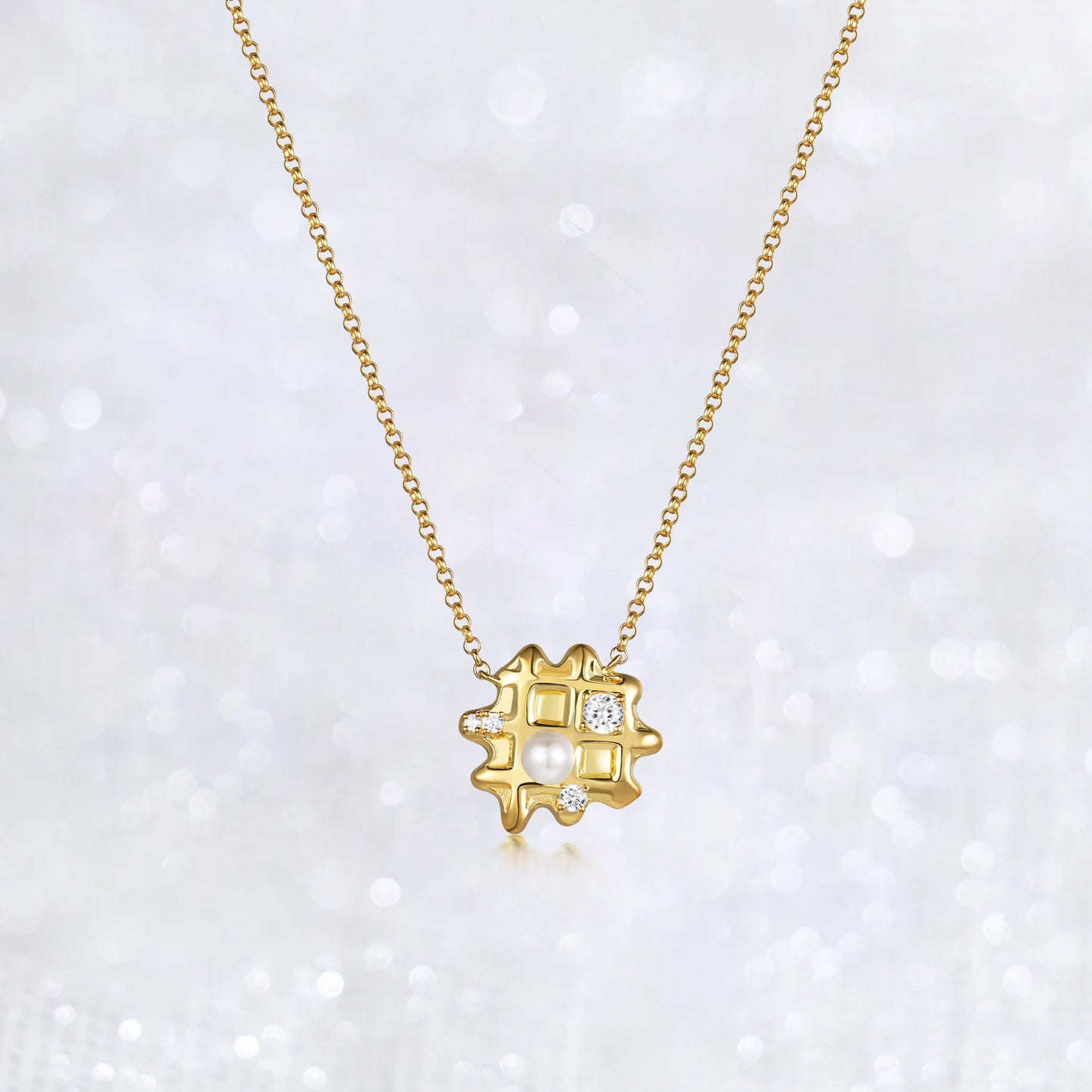 Waffles Pearl Diamonds Necklace