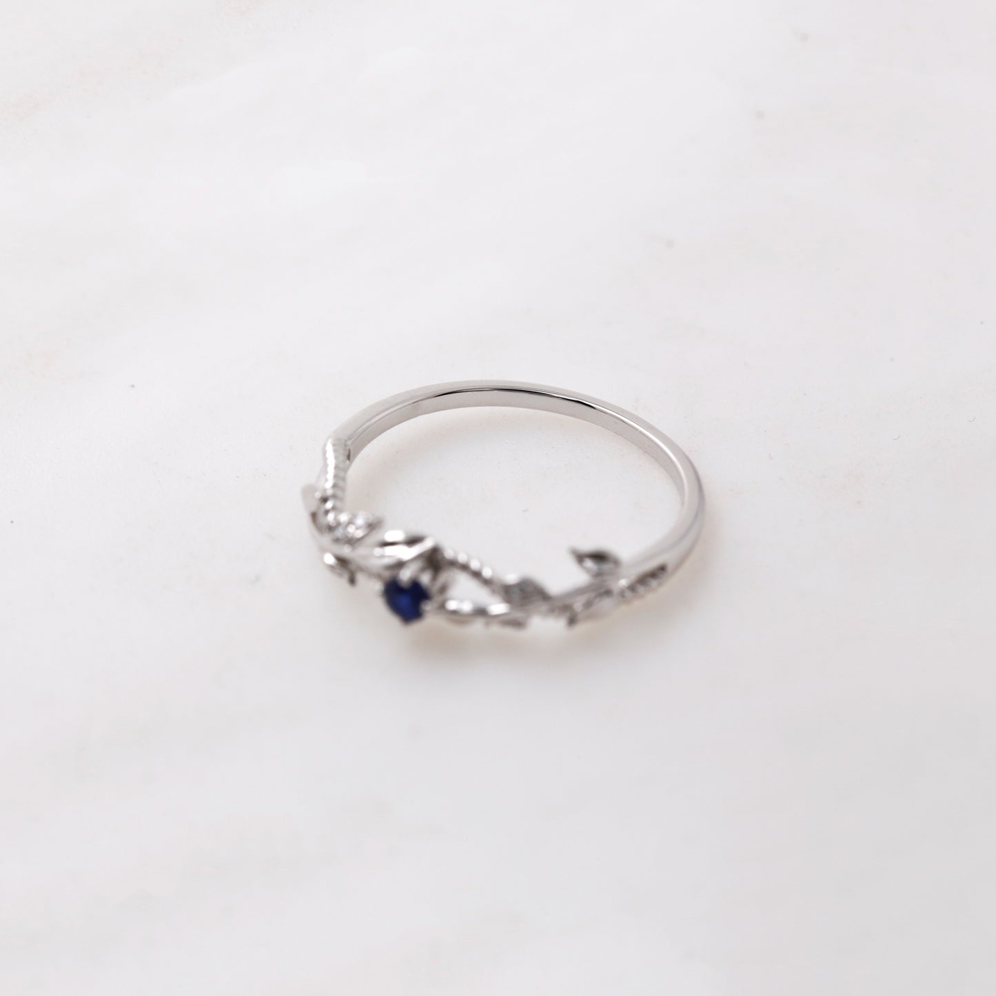 Sapphire Leaf Ring Band