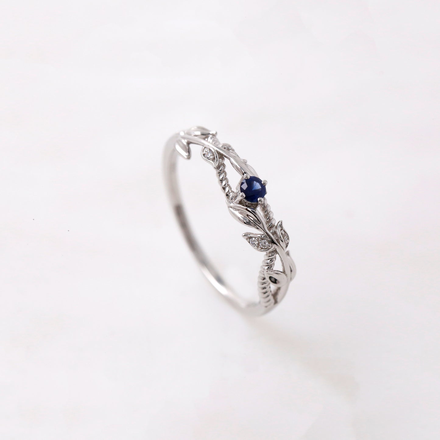 Sapphire Leaf Ring Band