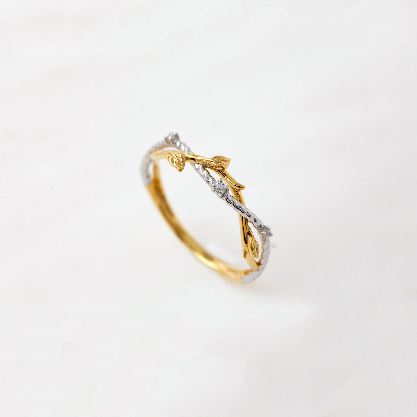 Two Tone Twisted Leaf Ring