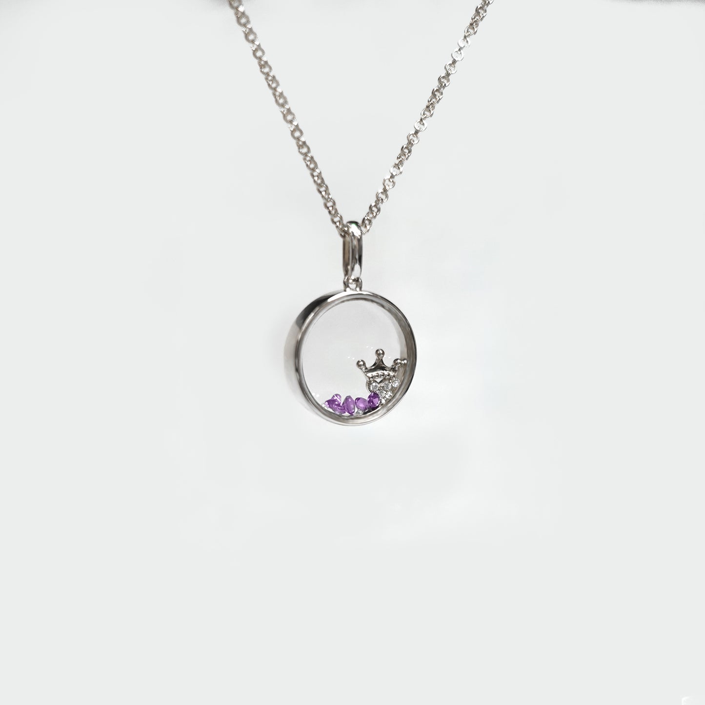 Queen Amethyst Glass Locket Necklace