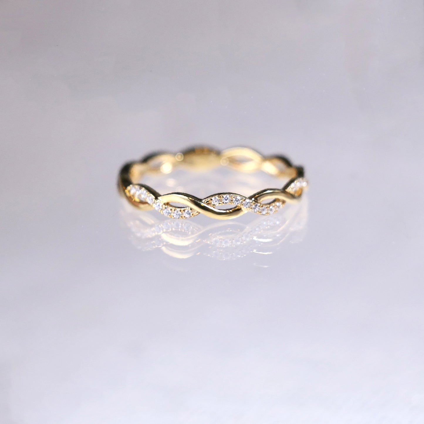 Gold Twist Diamond Ring