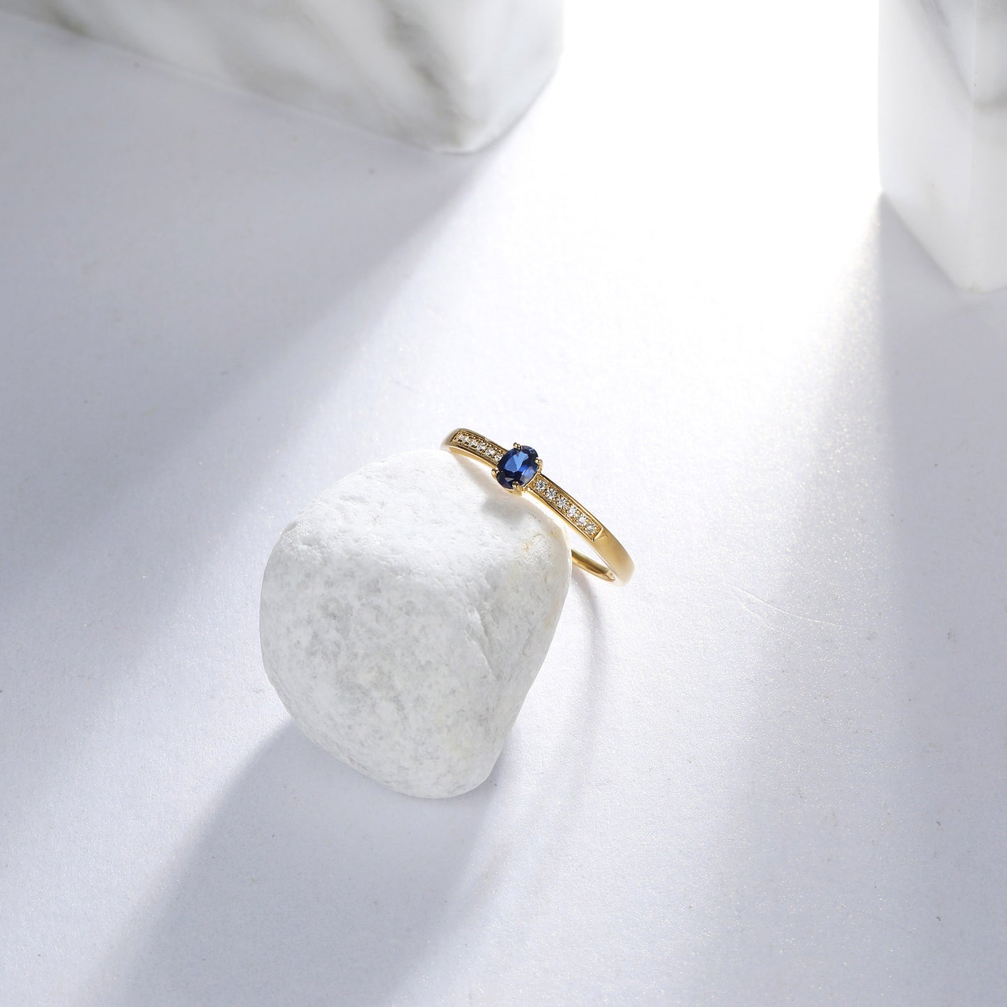 Dainty Sapphire Diamond Ring