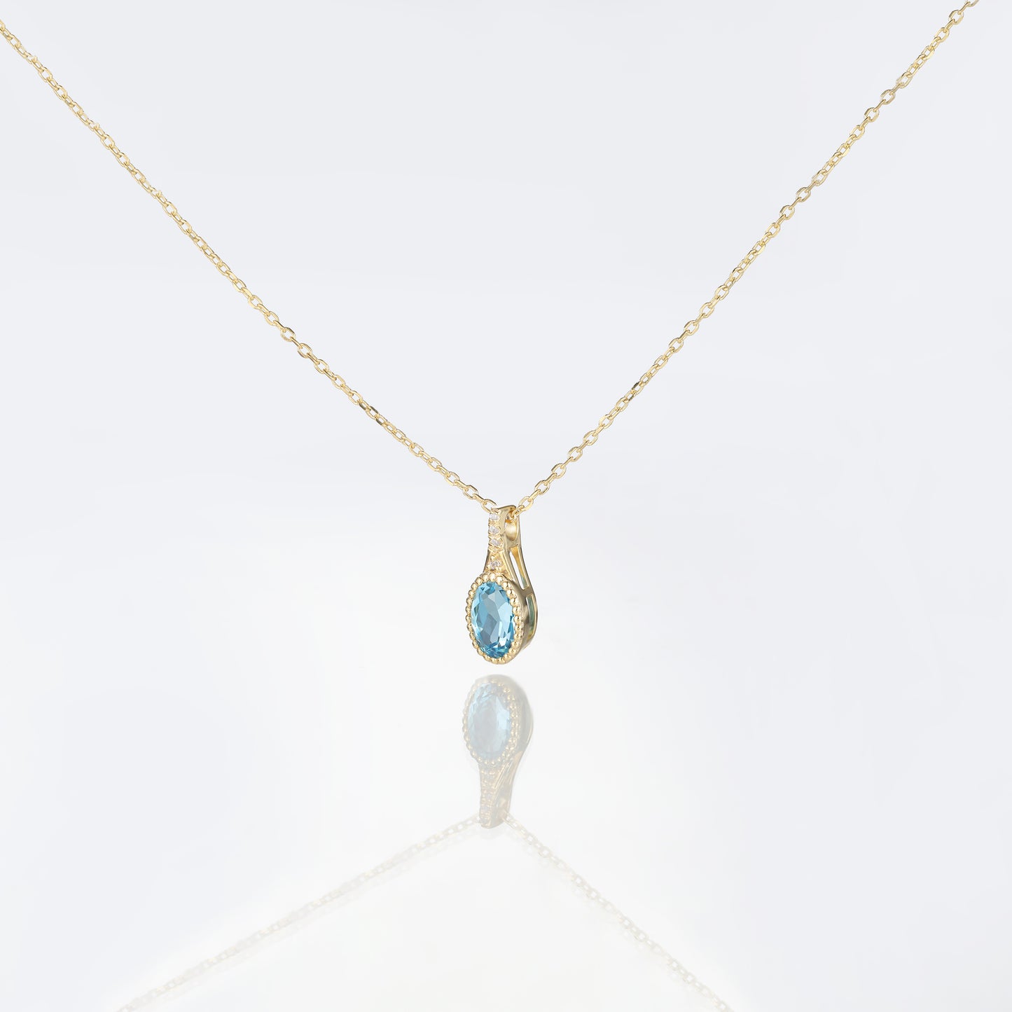 Silver Topaz Vintage Necklace