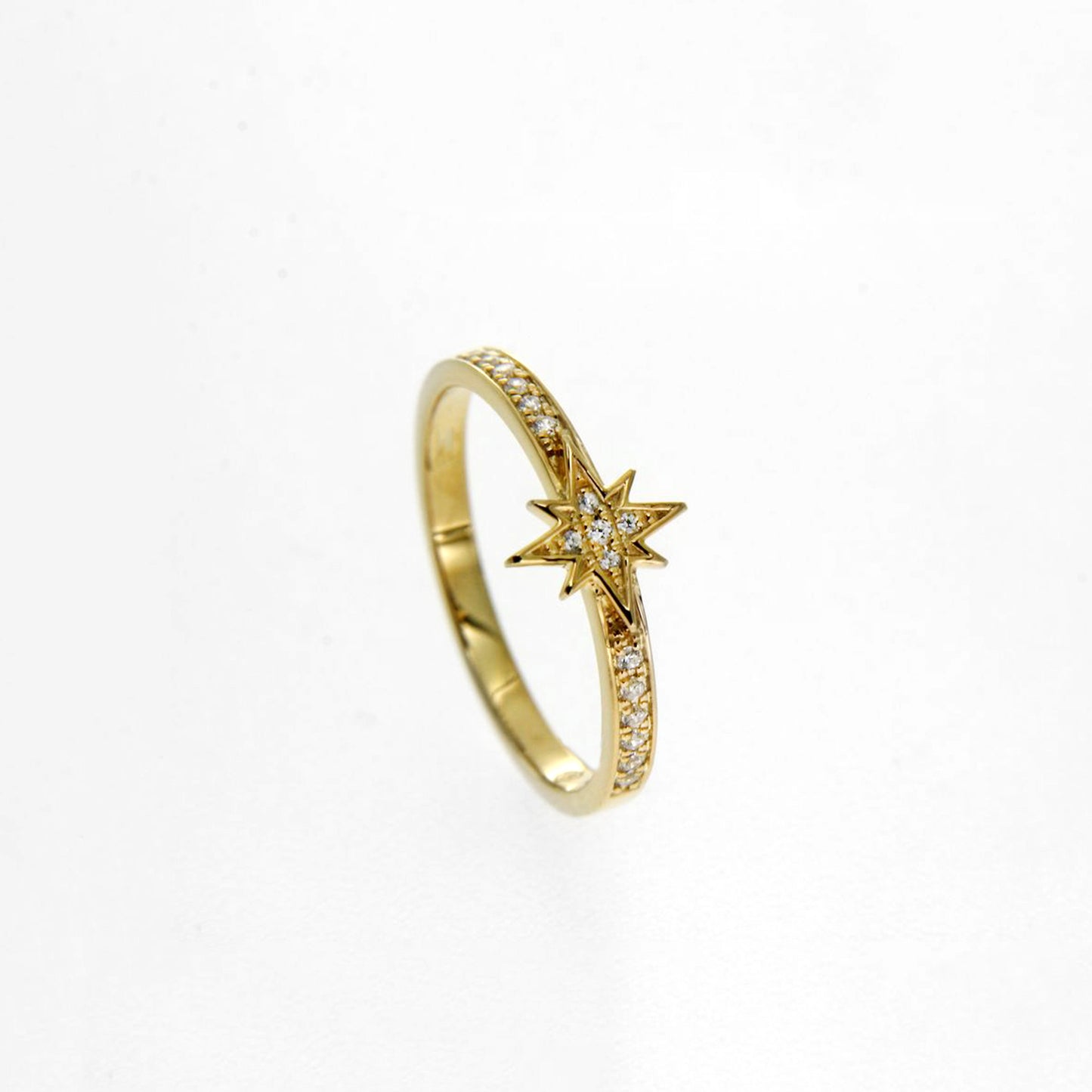 Gold Starburst Diamond Ring