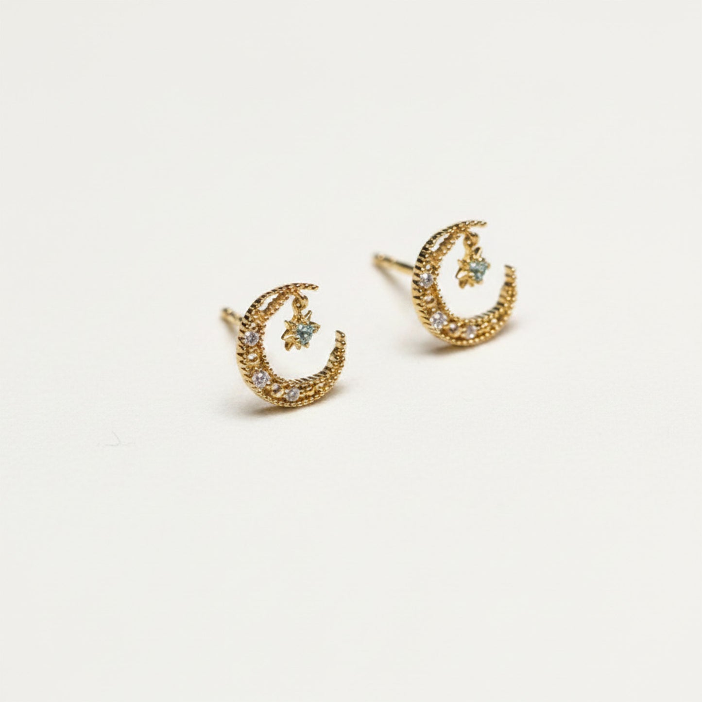 ムーンスター トパーズ ダイヤモンド ピアス