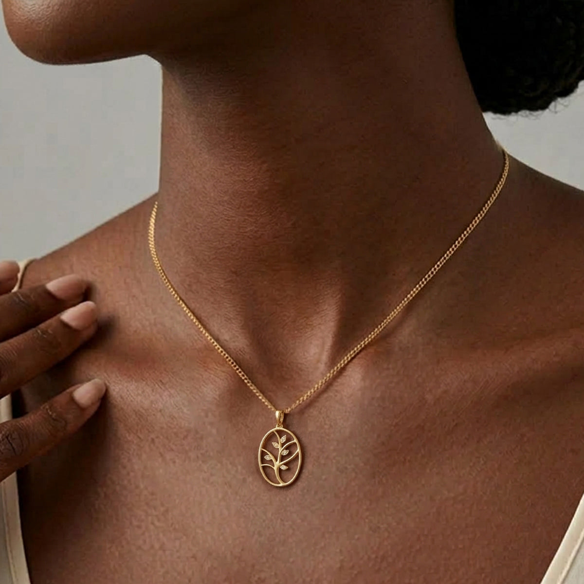 Gold Plant Diamond Oval Necklace
