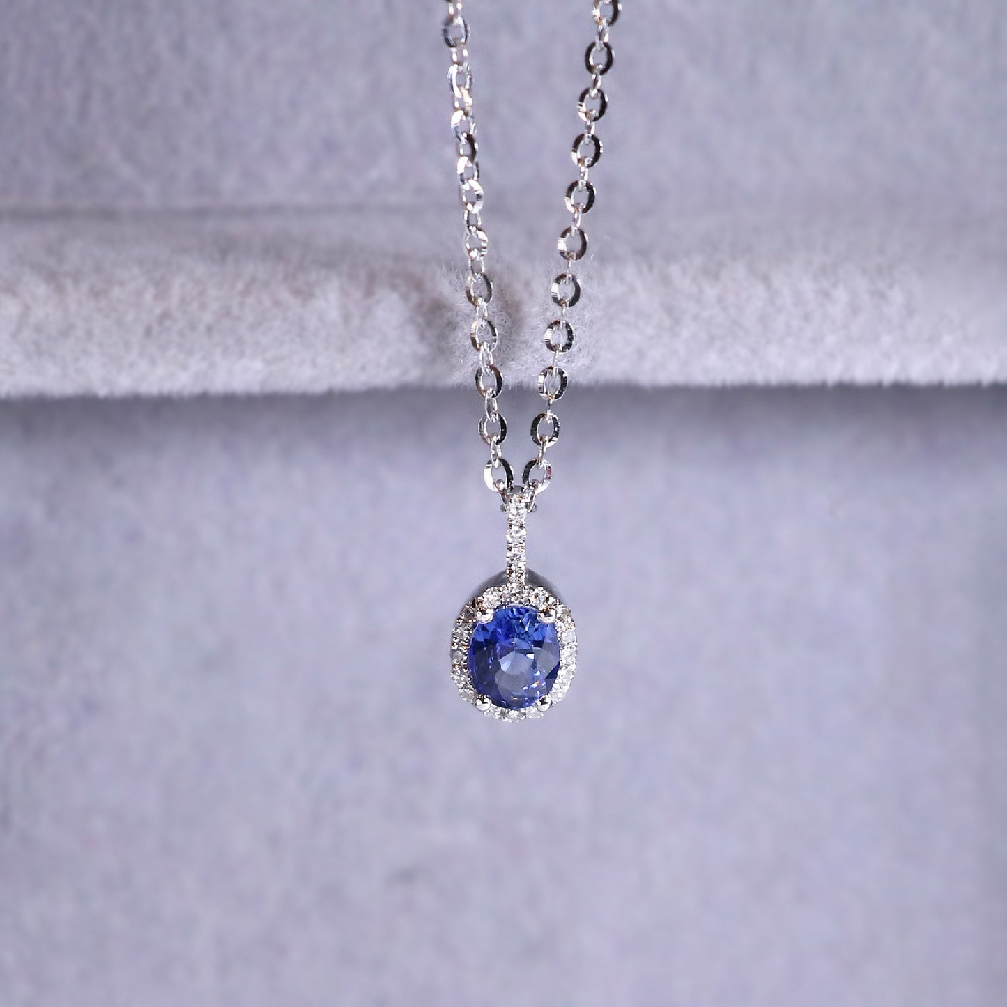 Classic Oval Sapphire Necklace