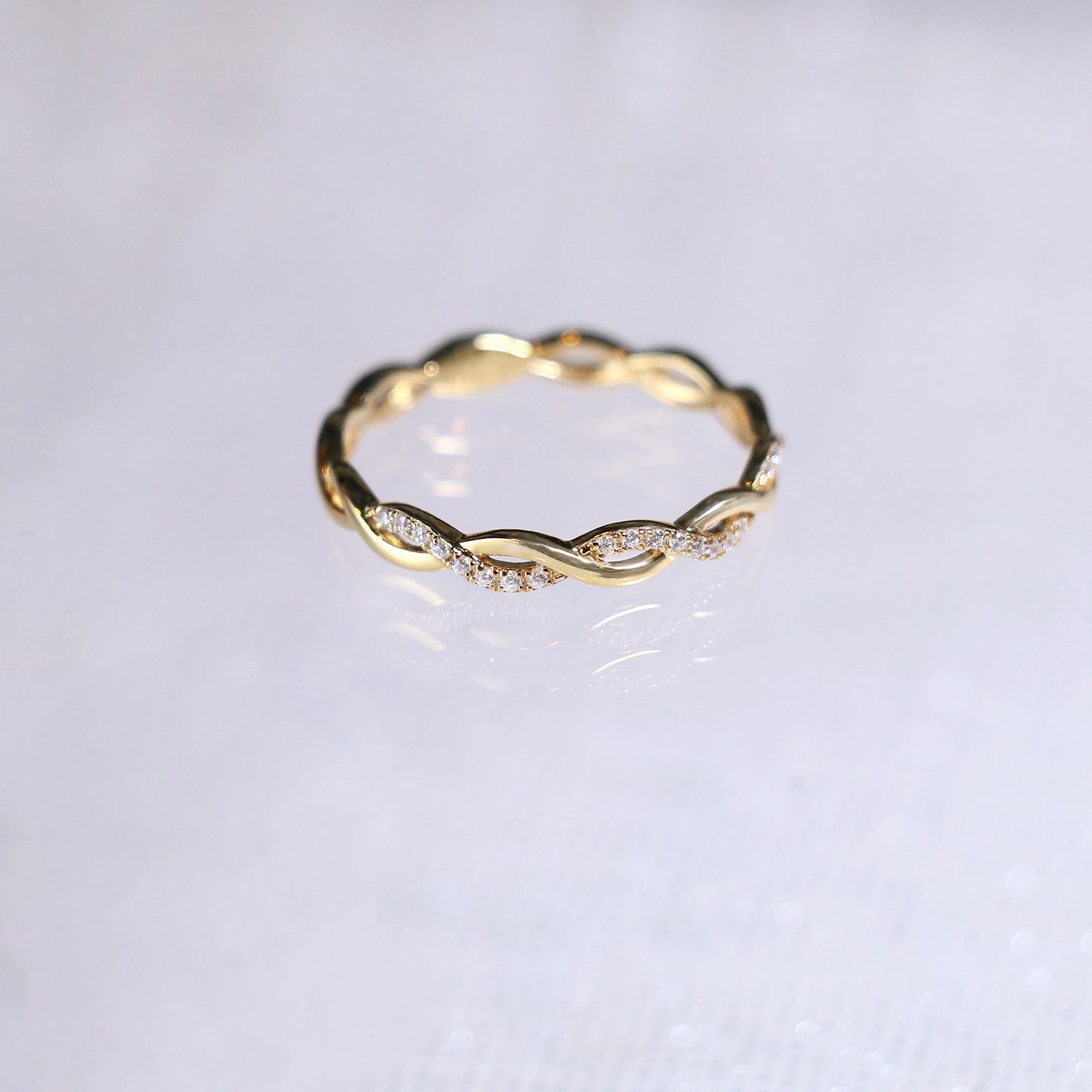 Gold Twist Diamond Ring
