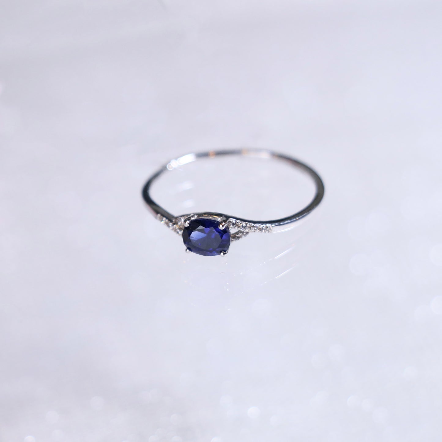 Minimalist Sapphire Diamond Ring