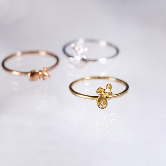 黃金小萌鼠三鑽戒指 - LaSua Jewelry